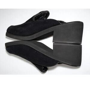 Hush Puppies Black Suede Leather Slip-On Clogs Women’s Size 8.5M Comfort Loafers